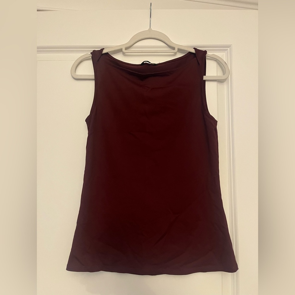 RW&CO. Women's Sleeveless Tank Top in Burgundy